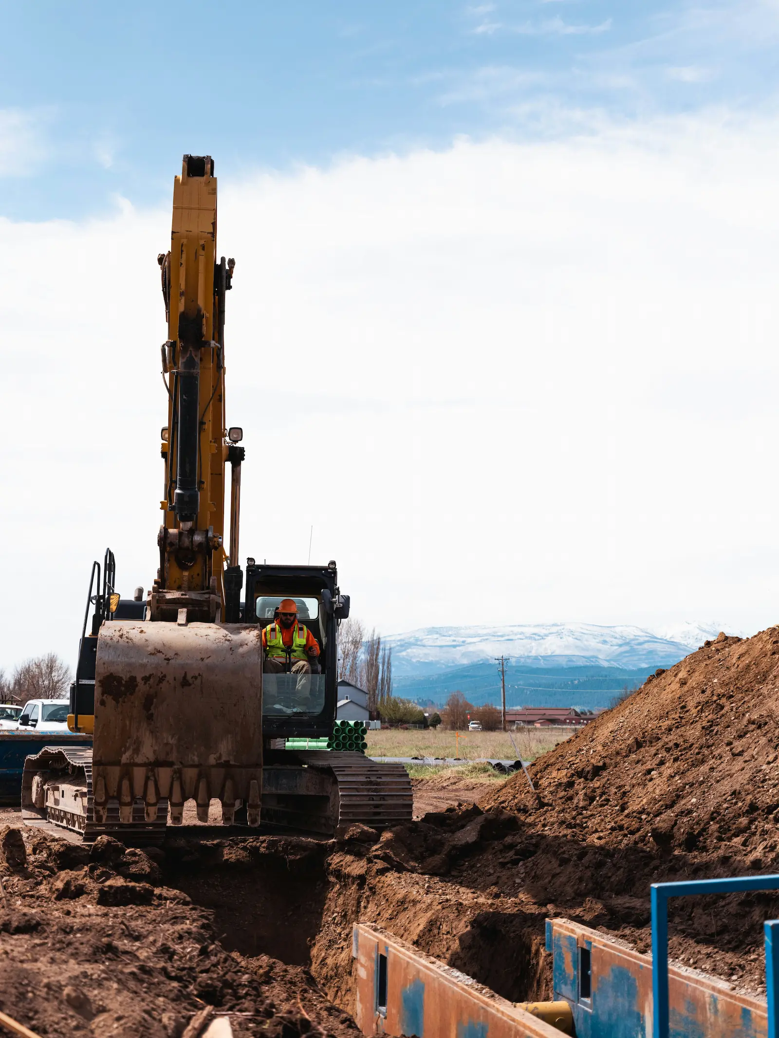 Excavator finance for UK construction equipment and plant growth